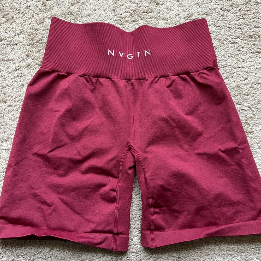 NVGTN red seamless shorts